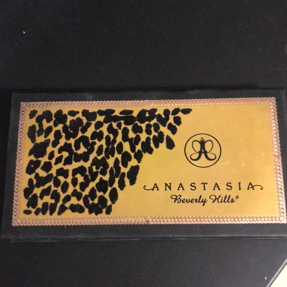 Anastasia Beverly Hills Catwalk Palette
